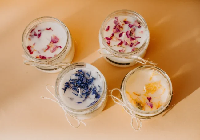 Yatak Odası ve Banyo İçin Kurutulmuş Çiçekli Fikirler
