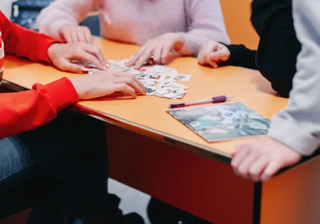 Sokakların, Teneffüslerin ve Koleksiyonerlerin Hâkimleri