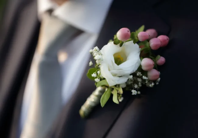 Damat Yaka Çiçeği Nedir, Neden Tercih Edilir?