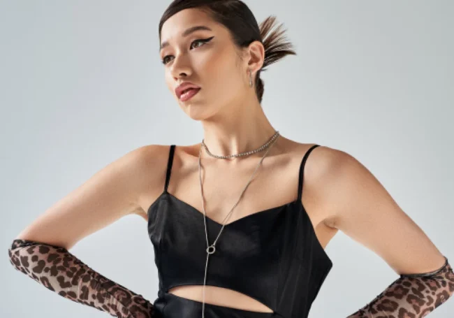 Slip (İnce Askılı Saten/İpek) Elbiseler