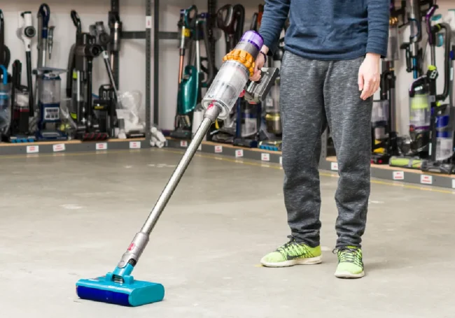 Dyson V15s Detect Submarine